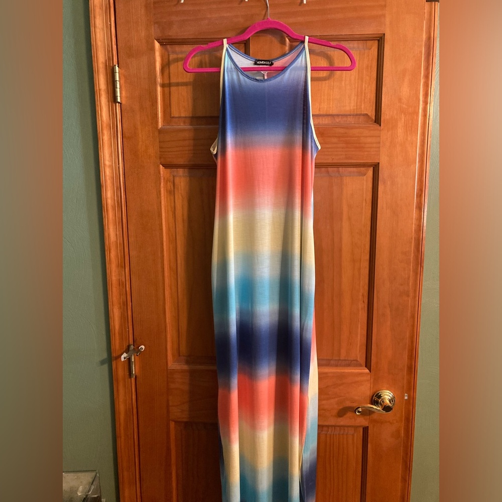 Heimish maxi dress size medium